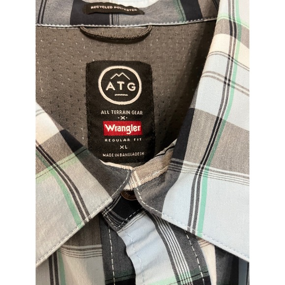 Wrangler ATG Mens XL Plaid Long Sleeve Shirt Regular Fit Recycled Polyester - Picture 2 of 4